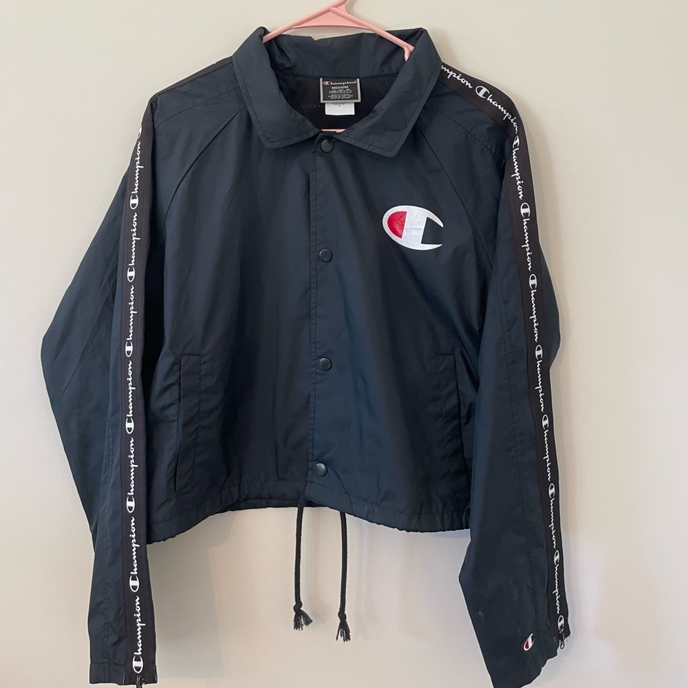 Champion cropped jacket 🖤